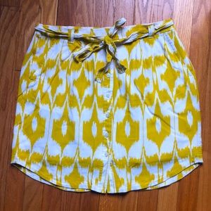 LOFT skirt Sz LP gold print